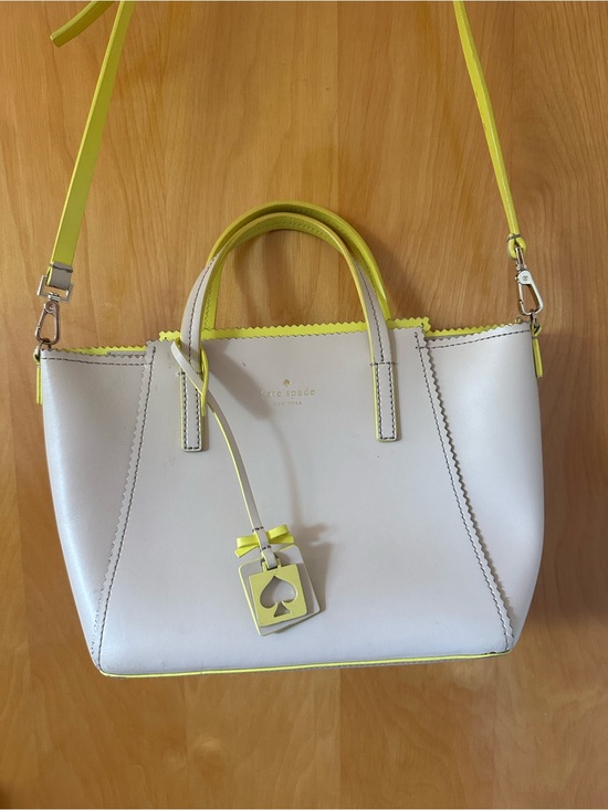 kate spade Handbags - Kate Spade Ivy Drive Small Loryn